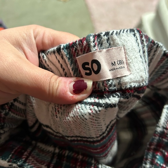 Adorable plaid skirt! - Picture 3 of 3